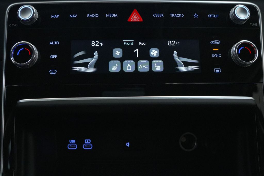 2025 Genesis GV80