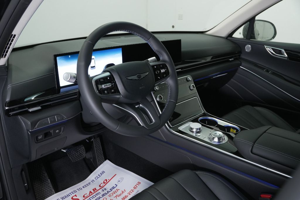 2025 Genesis GV80