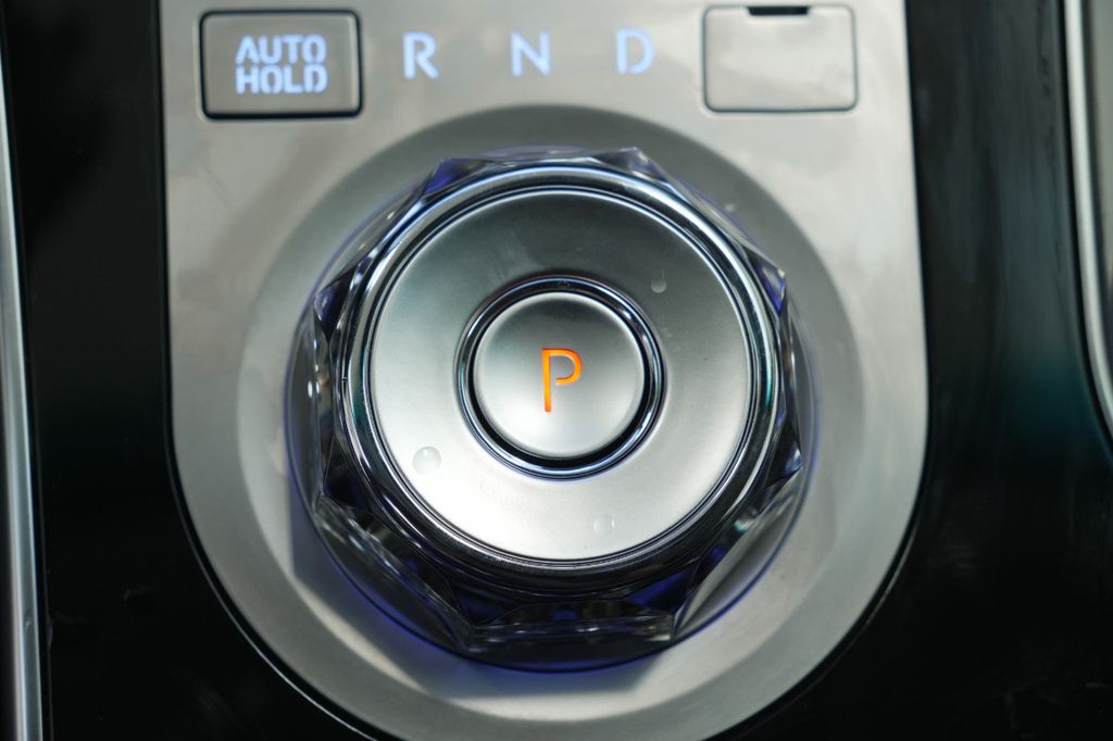 2025 Genesis GV80