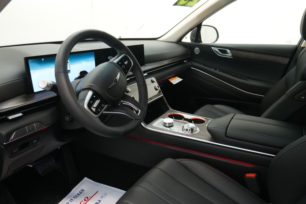 2025 Genesis GV80