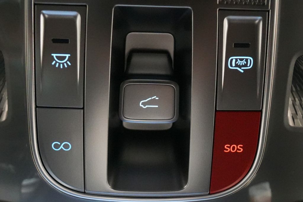2025 Genesis GV80