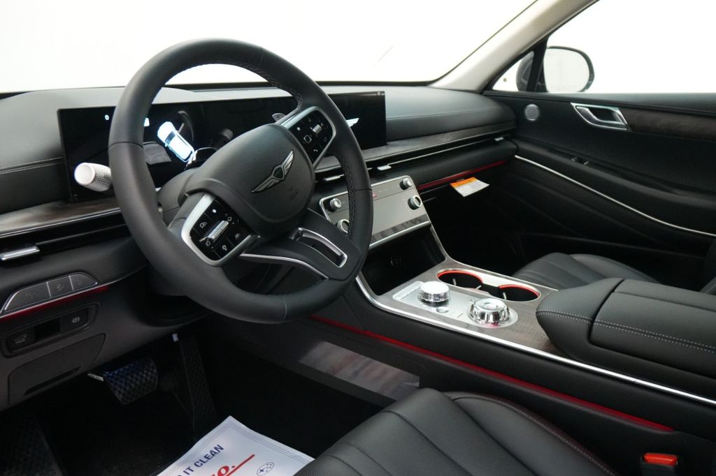 2025 Genesis GV80