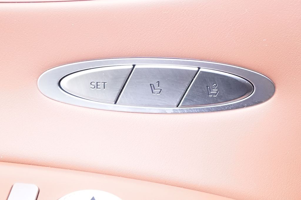 2023 Genesis GV70
