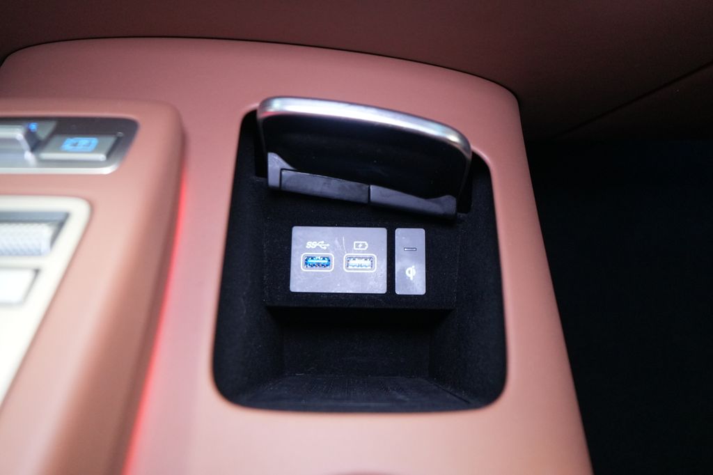 2023 Genesis GV70