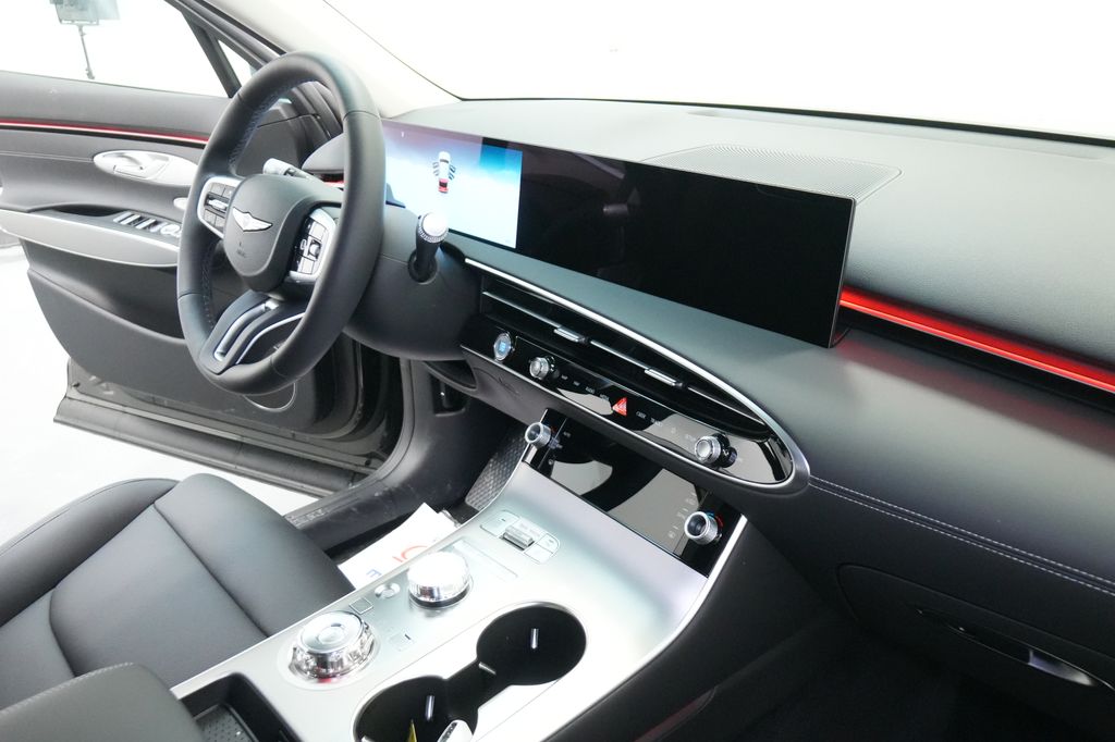 2026 Genesis GV70