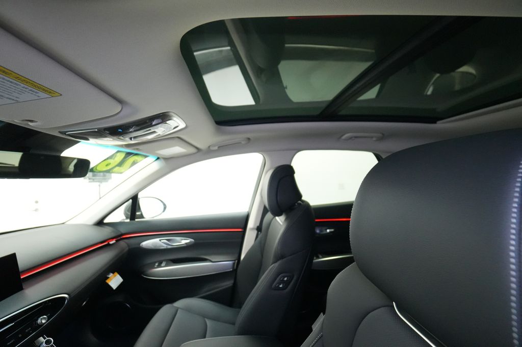 2026 Genesis GV70