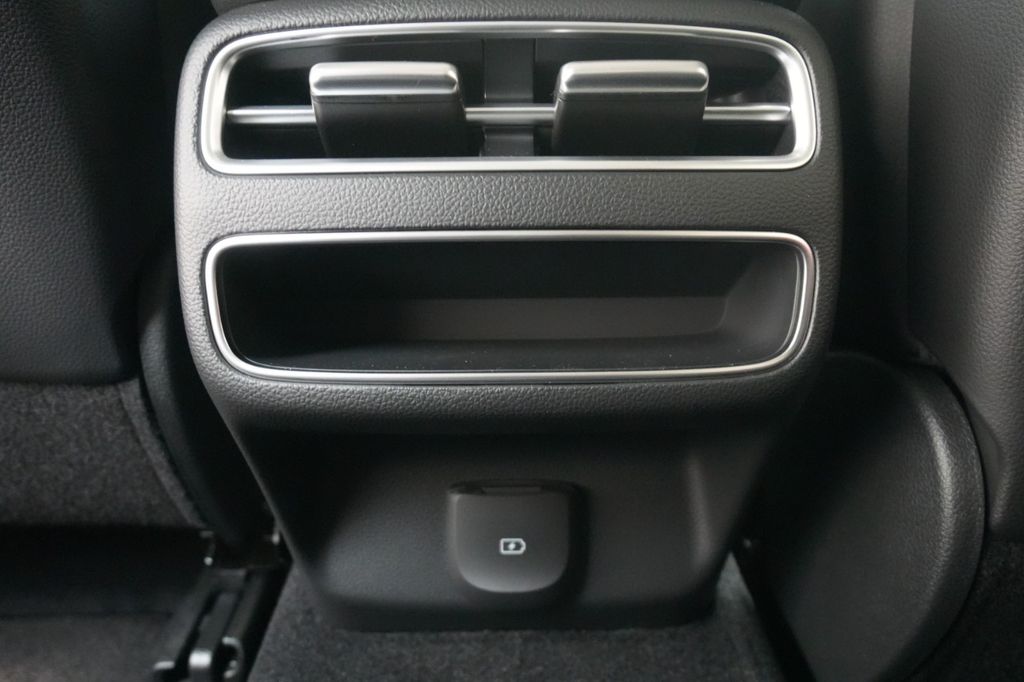 2026 Genesis GV70