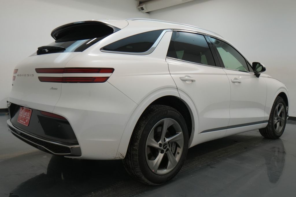 2026 Genesis GV70