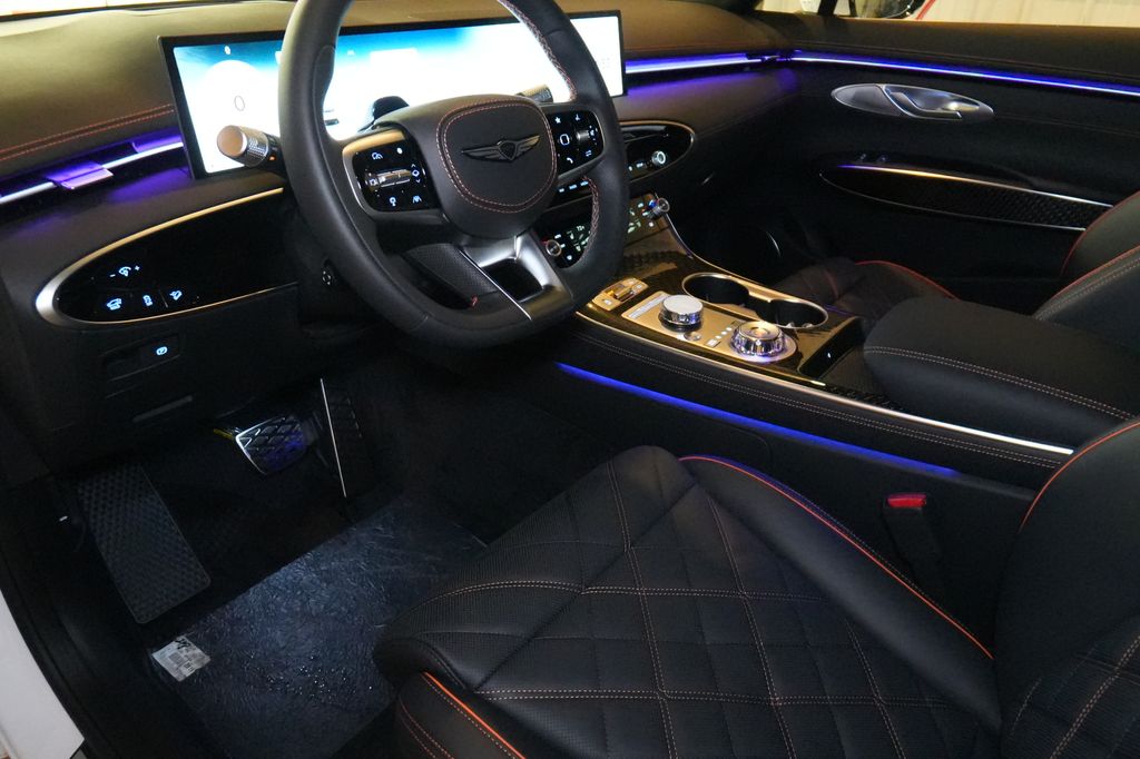 2026 Genesis GV70