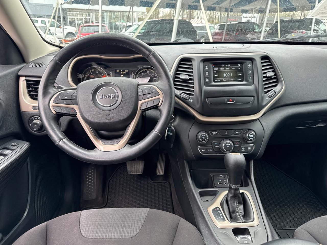 2017 Jeep Cherokee