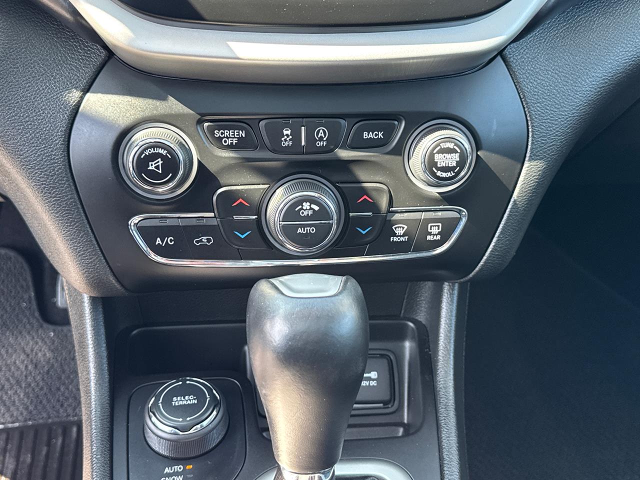 2018 Jeep Cherokee