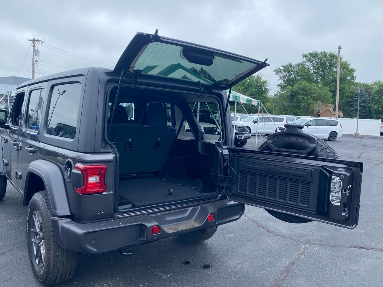 2024 Jeep Wrangler