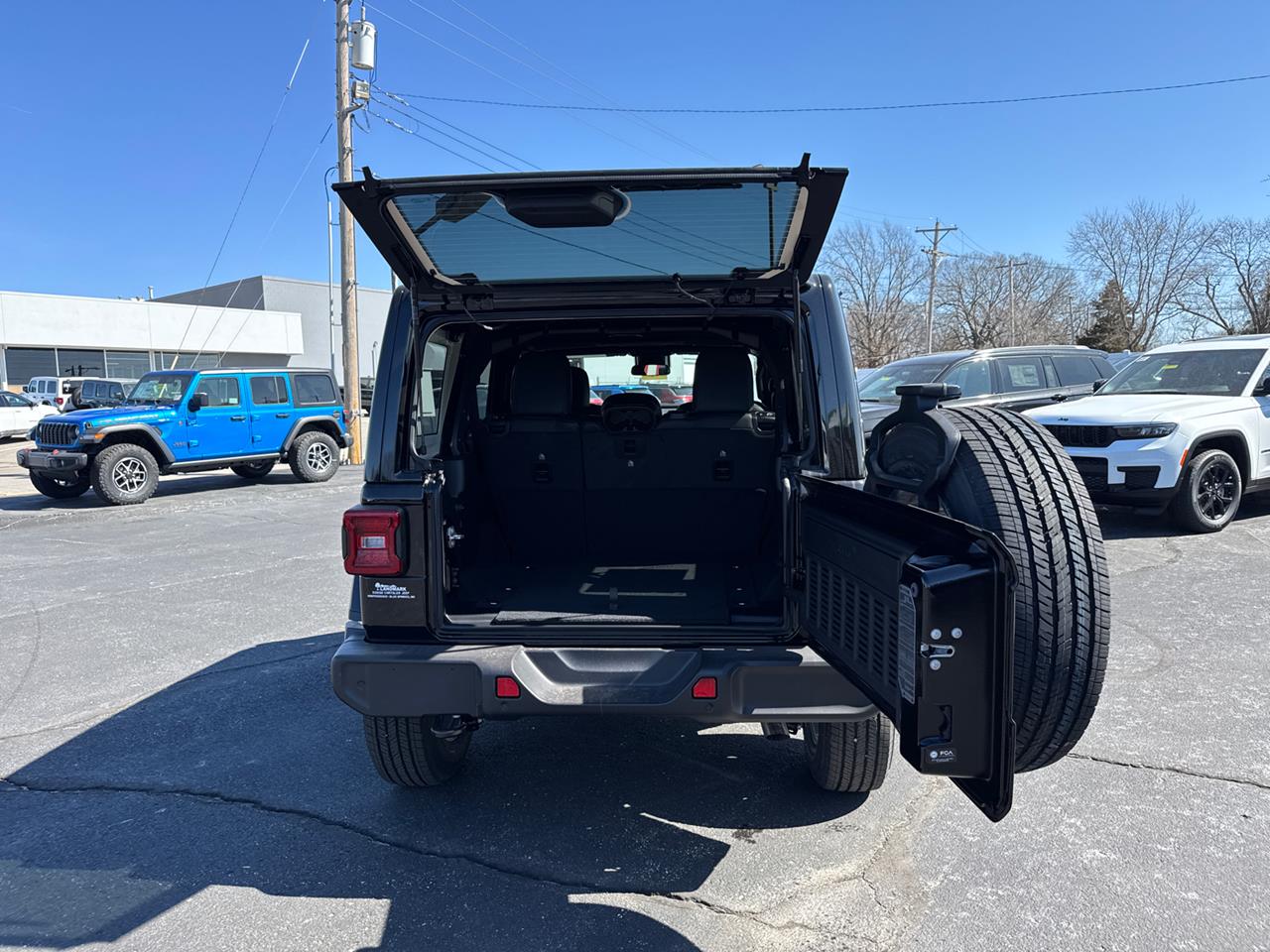 2025 Jeep Wrangler