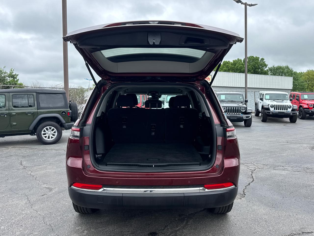 2023 Jeep Grand Cherokee