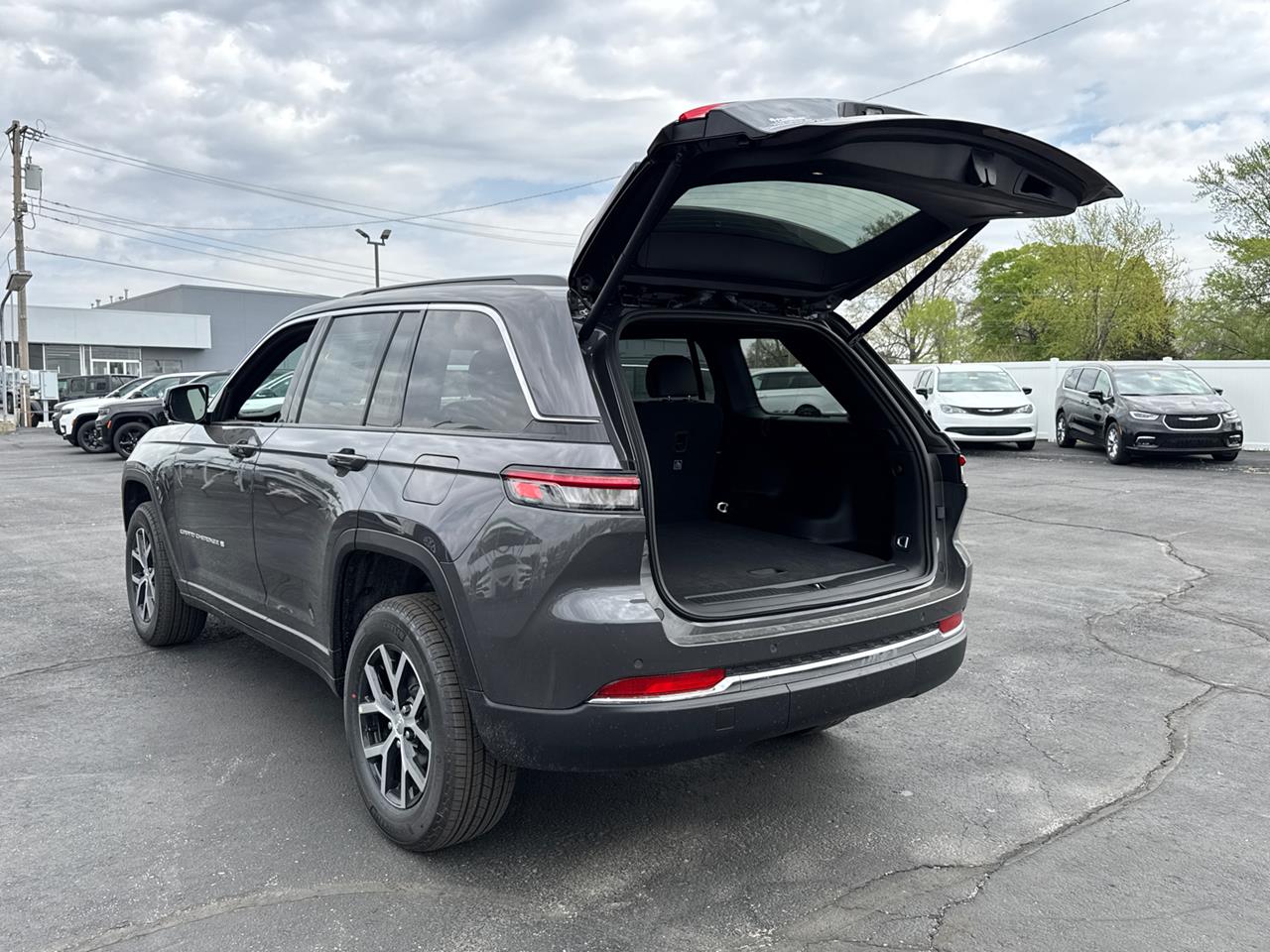 2025 Jeep Grand Cherokee