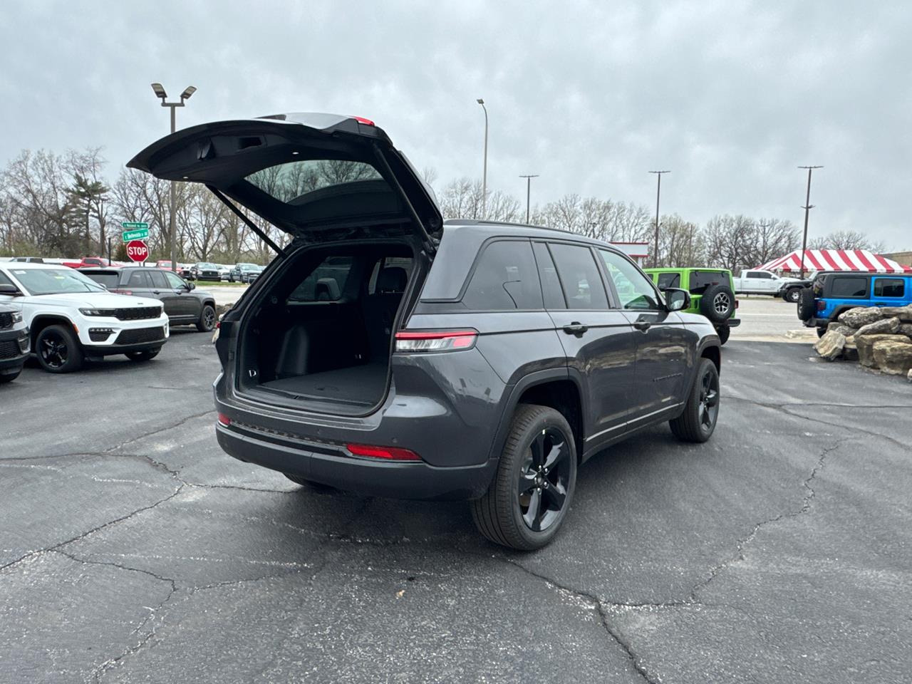 2025 Jeep Grand Cherokee