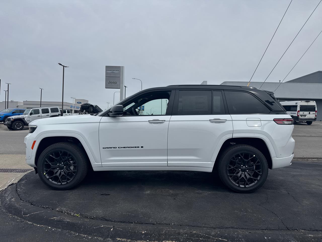 2025 Jeep Grand Cherokee
