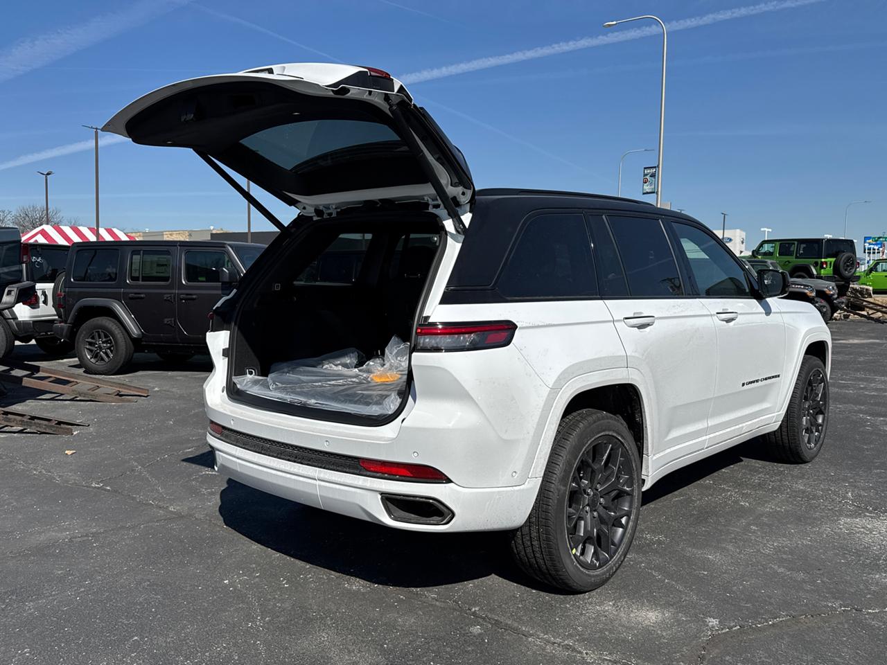 2025 Jeep Grand Cherokee