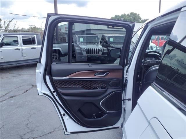 2022 Jeep Grand Cherokee