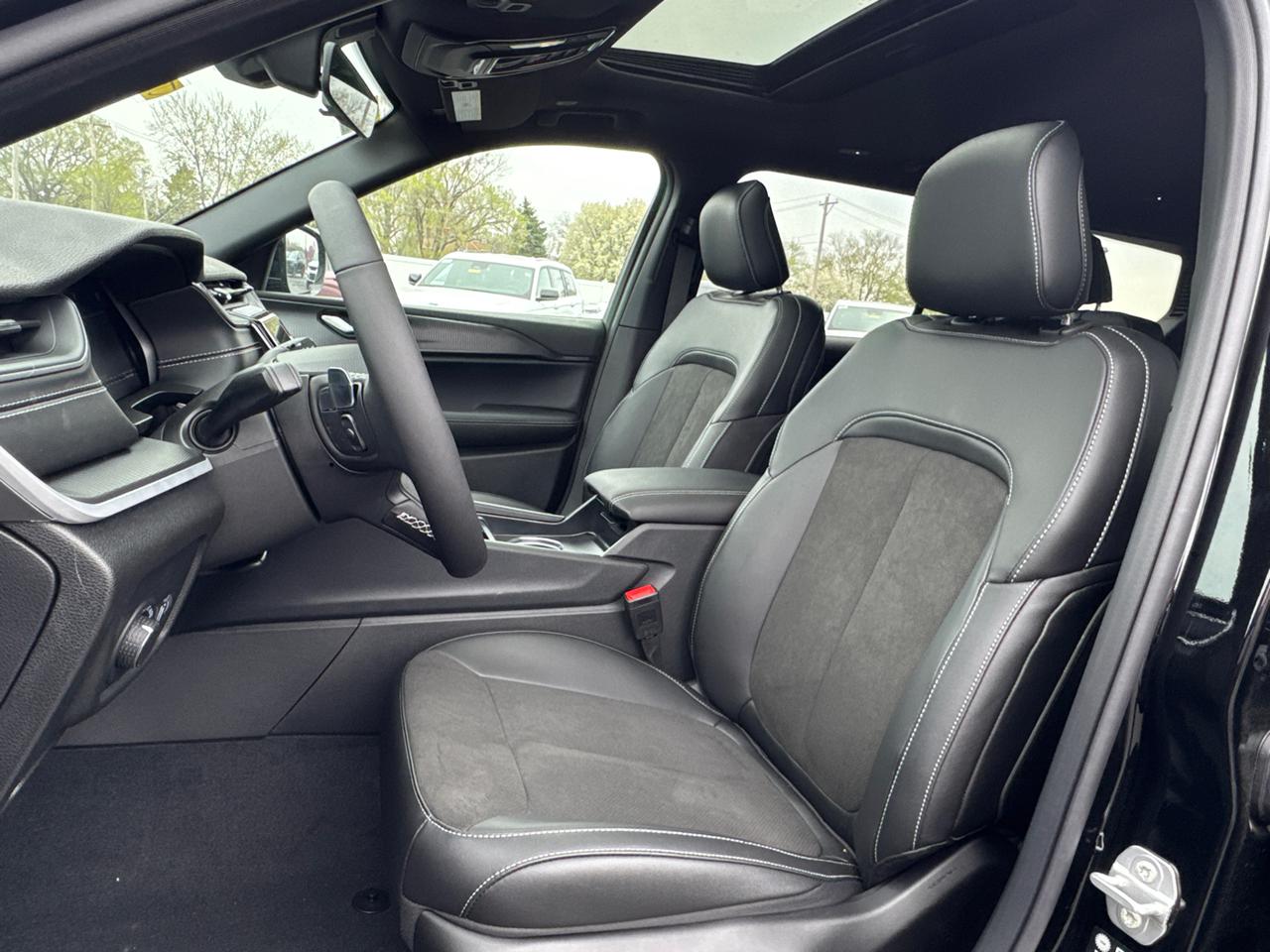 2025 Jeep Grand Cherokee L