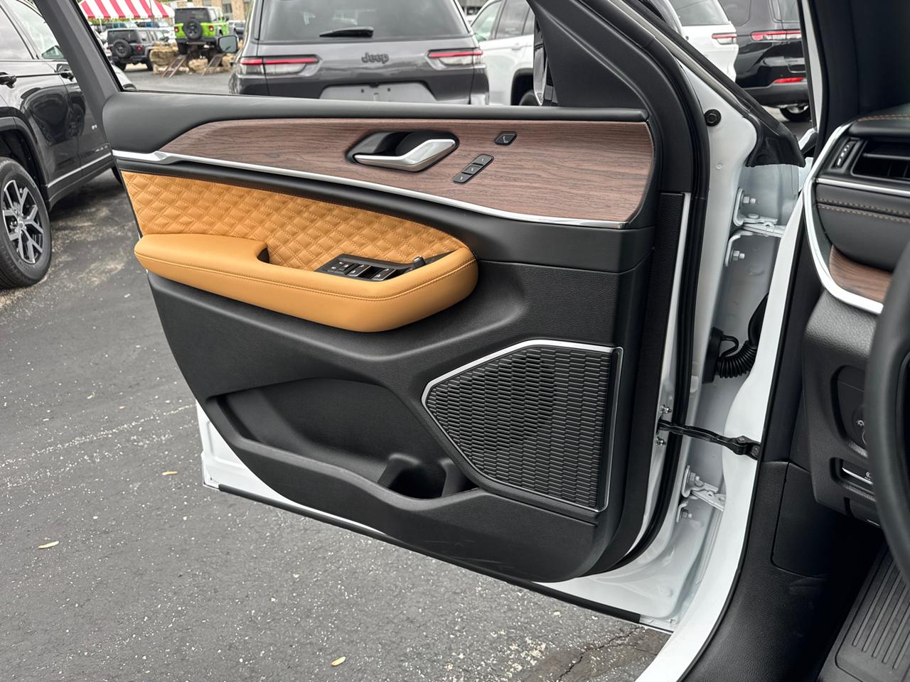 2025 Jeep Grand Cherokee L