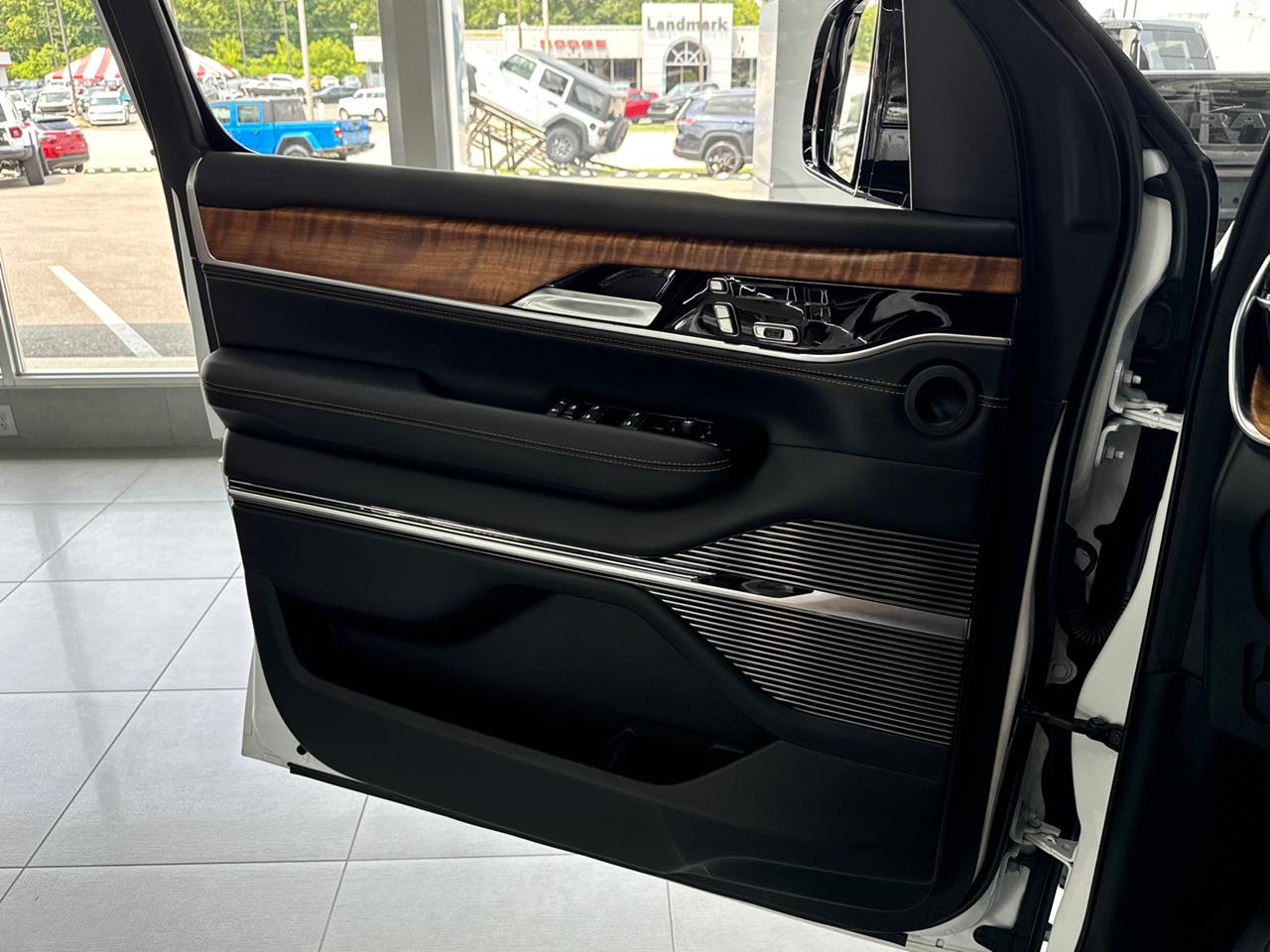 2024 Grand Wagoneer Grand Wagoneer
