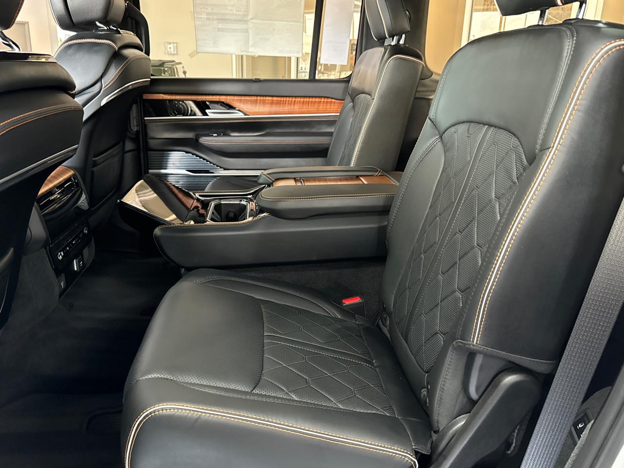 2024 Grand Wagoneer Grand Wagoneer