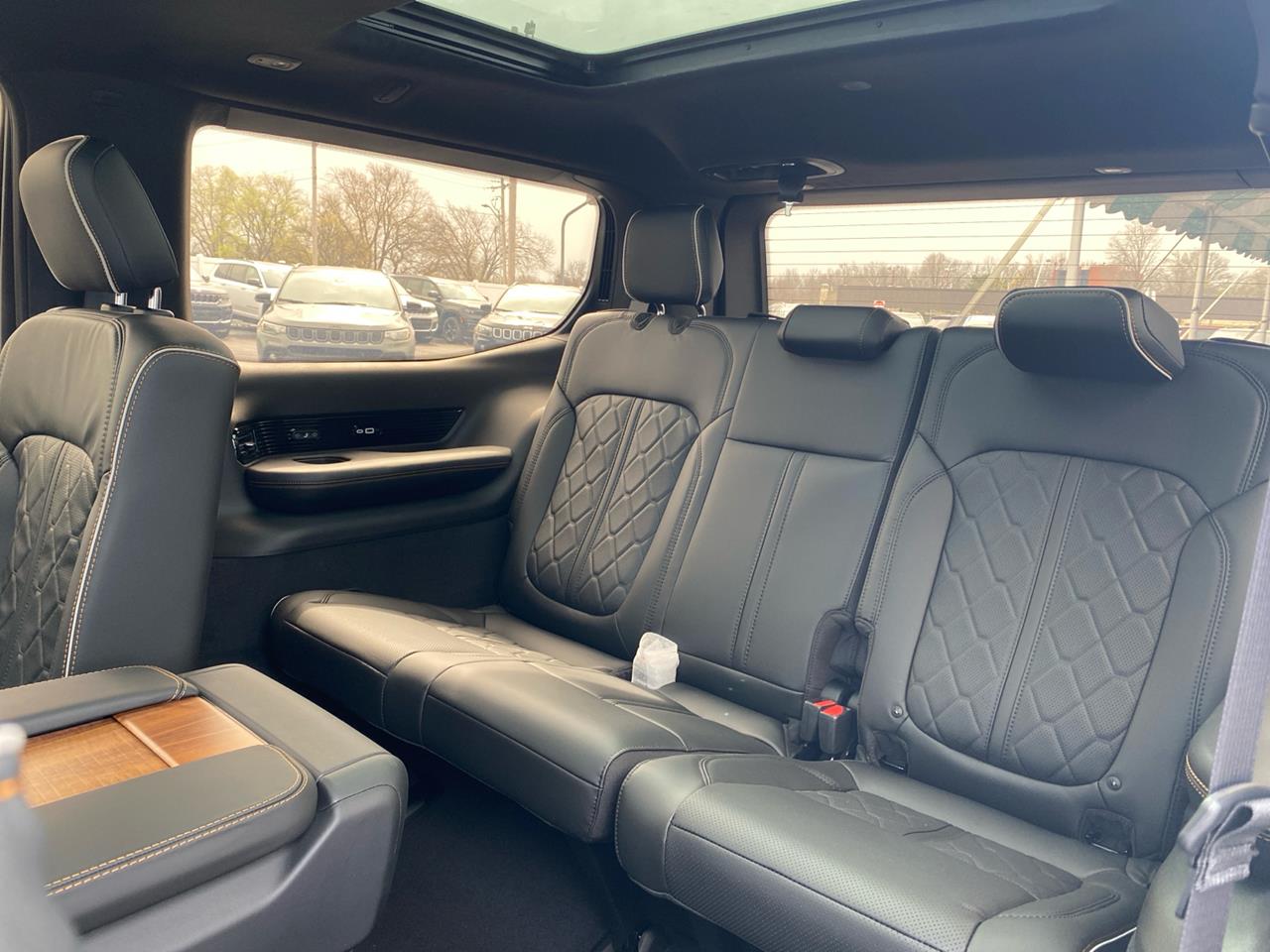 2024 Grand Wagoneer Grand Wagoneer