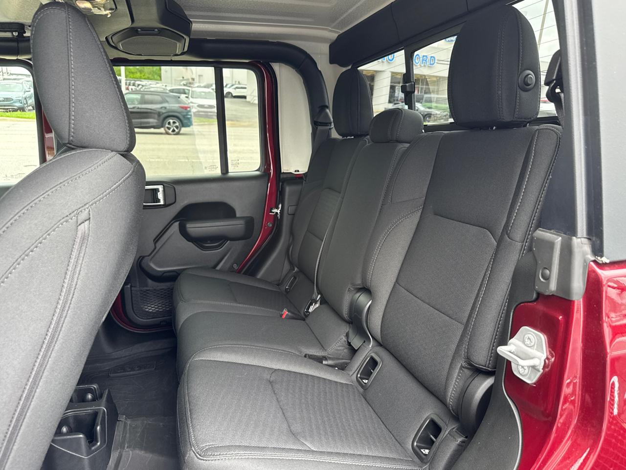 2022 Jeep Gladiator
