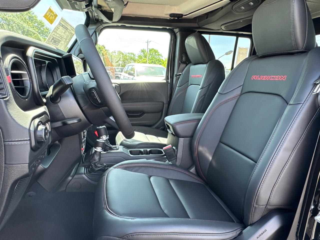 2025 Jeep Gladiator