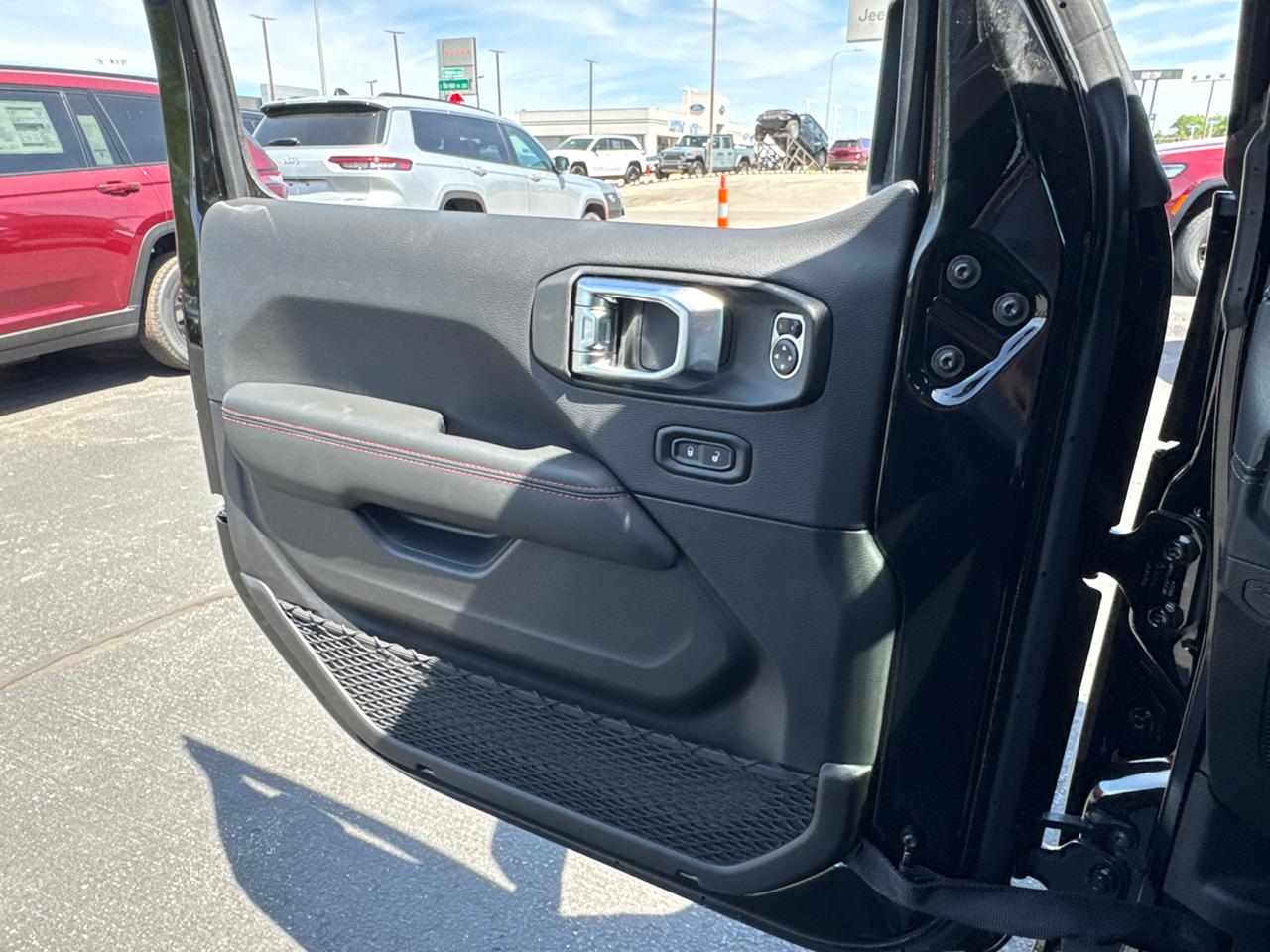 2025 Jeep Gladiator