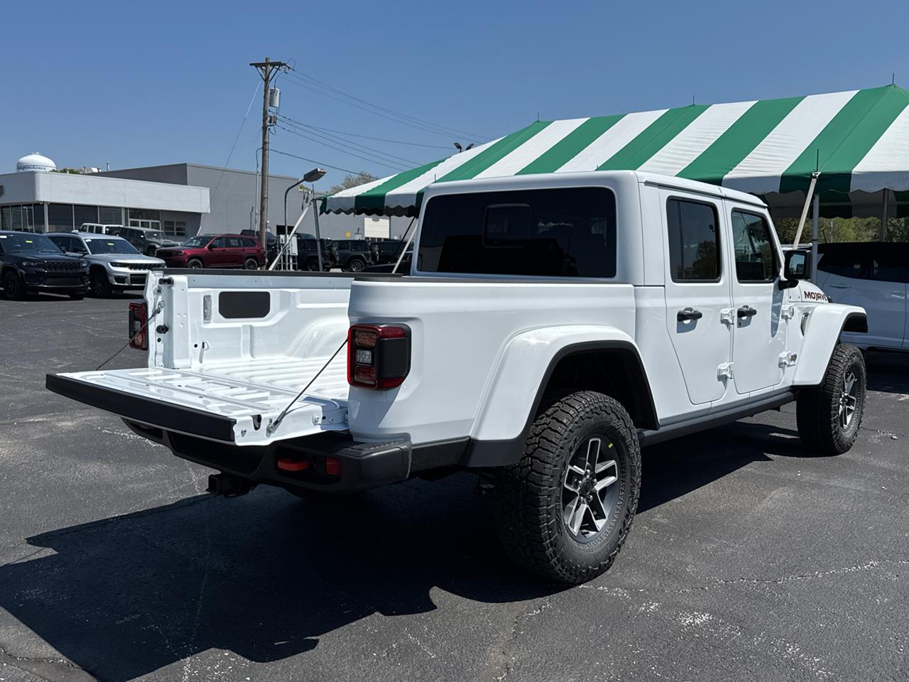 2025 Jeep Gladiator