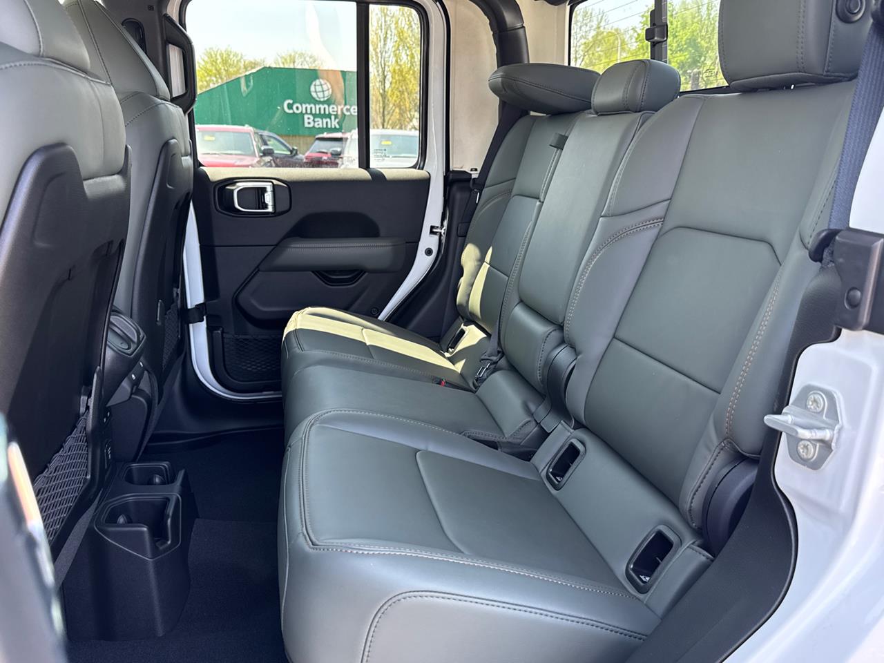 2025 Jeep Gladiator