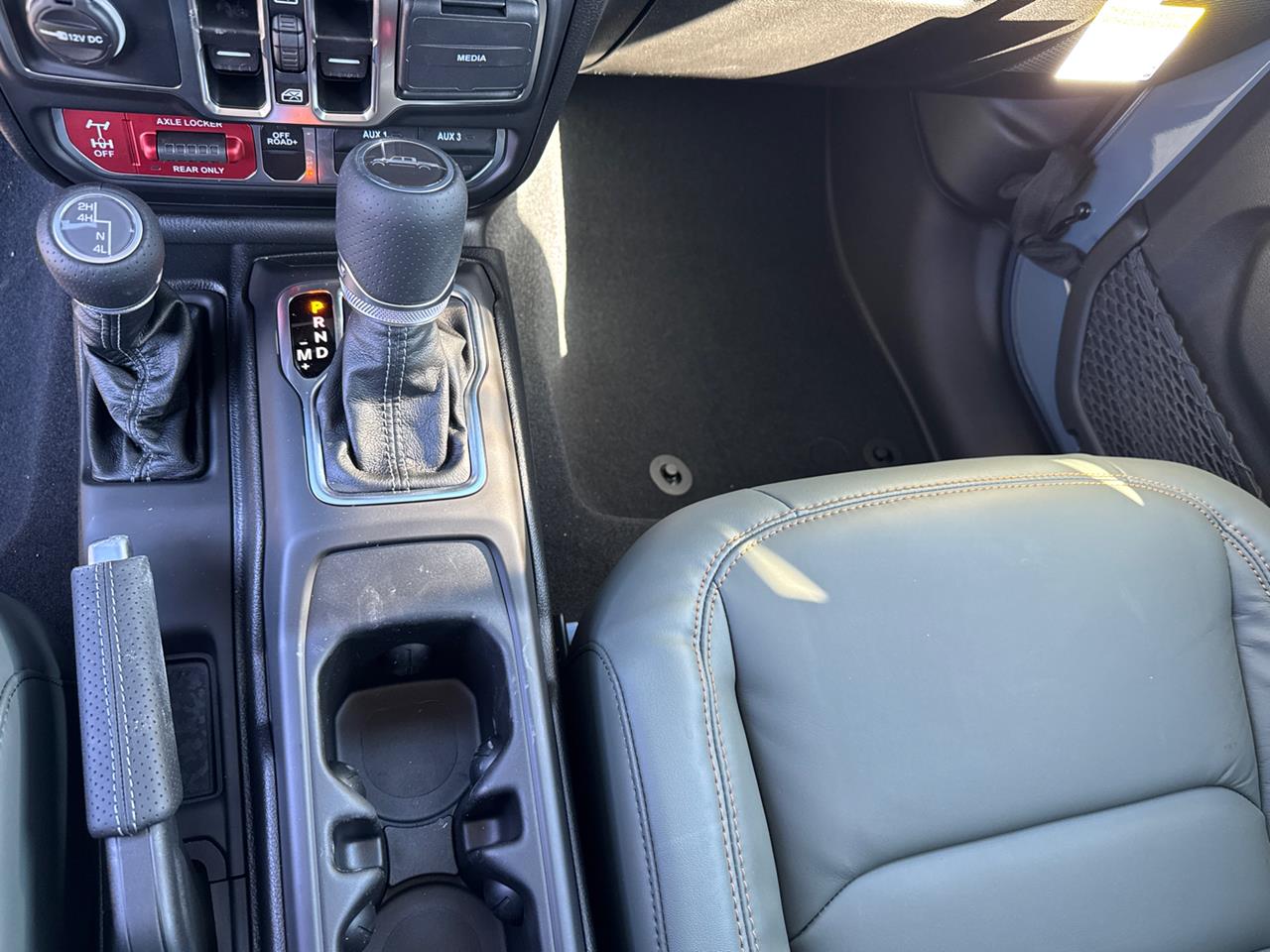 2025 Jeep Gladiator