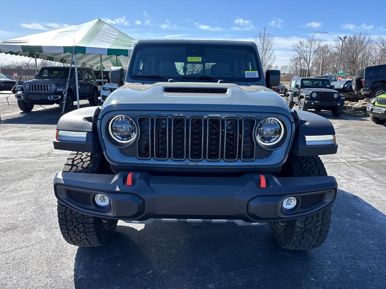 2025 Jeep Gladiator