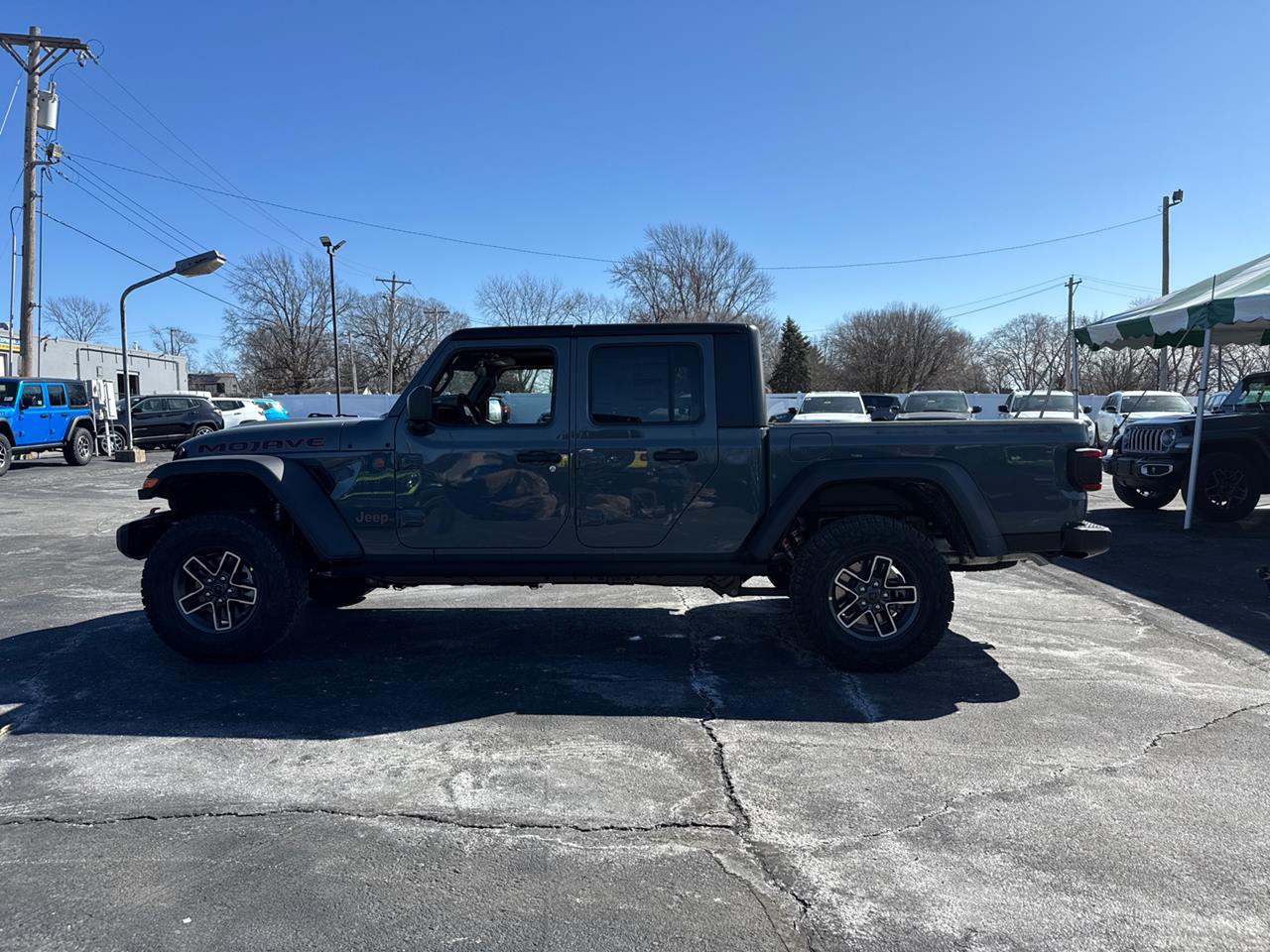 2025 Jeep Gladiator