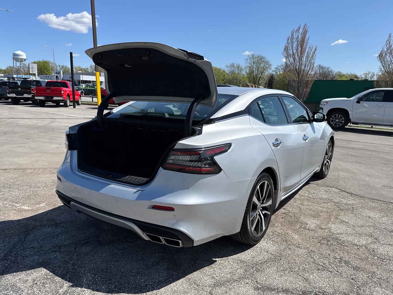 2022 Nissan Maxima