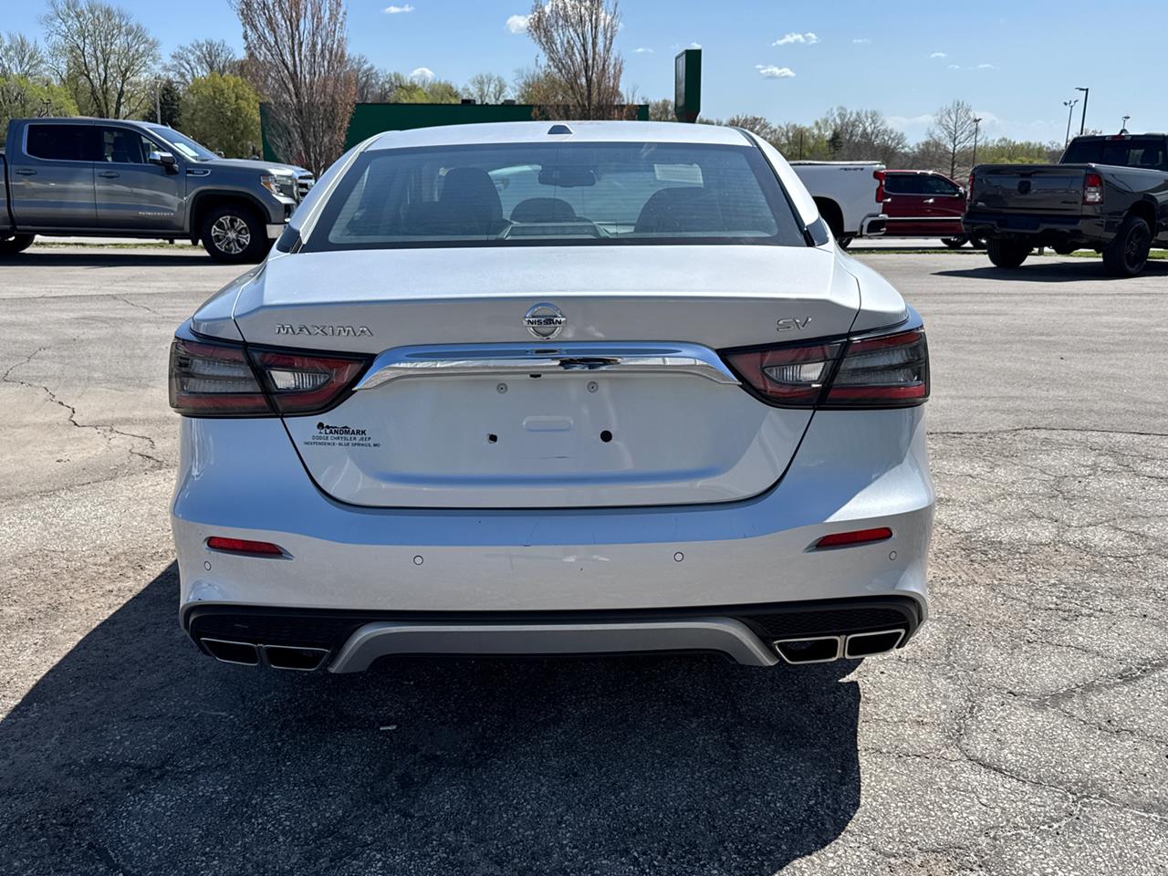 2022 Nissan Maxima