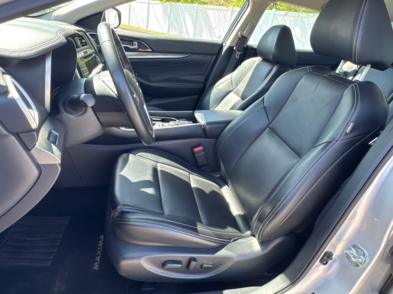 2022 Nissan Maxima