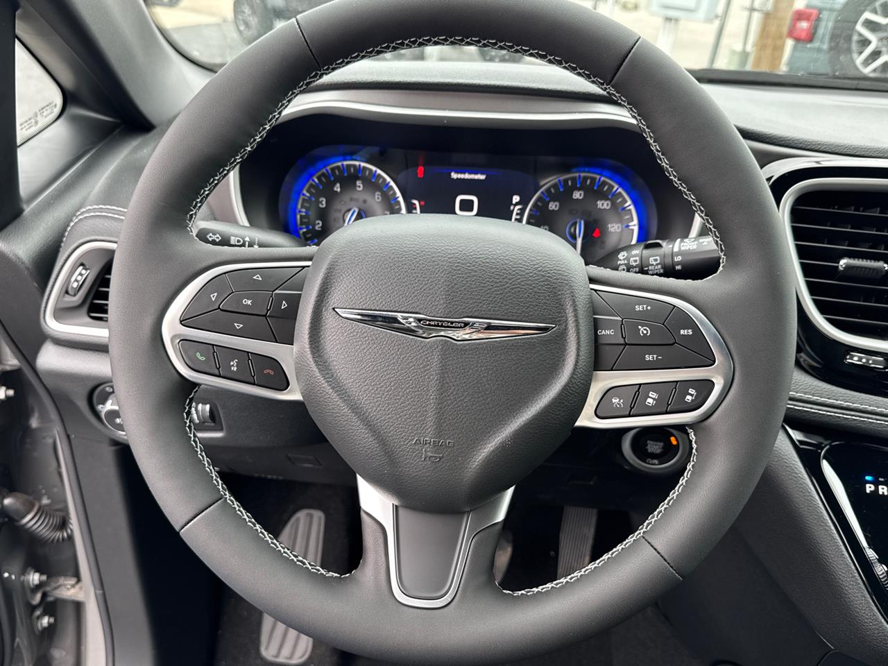 2025 Chrysler Pacifica