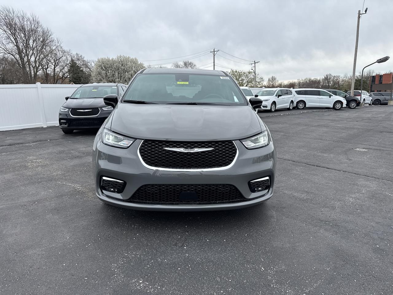 2025 Chrysler Pacifica