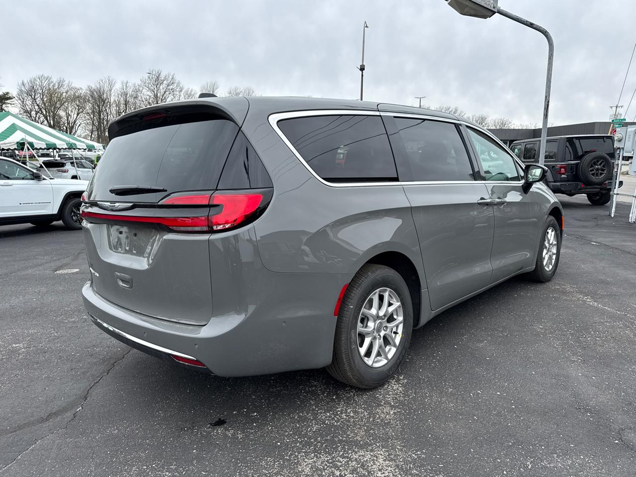 2025 Chrysler Pacifica