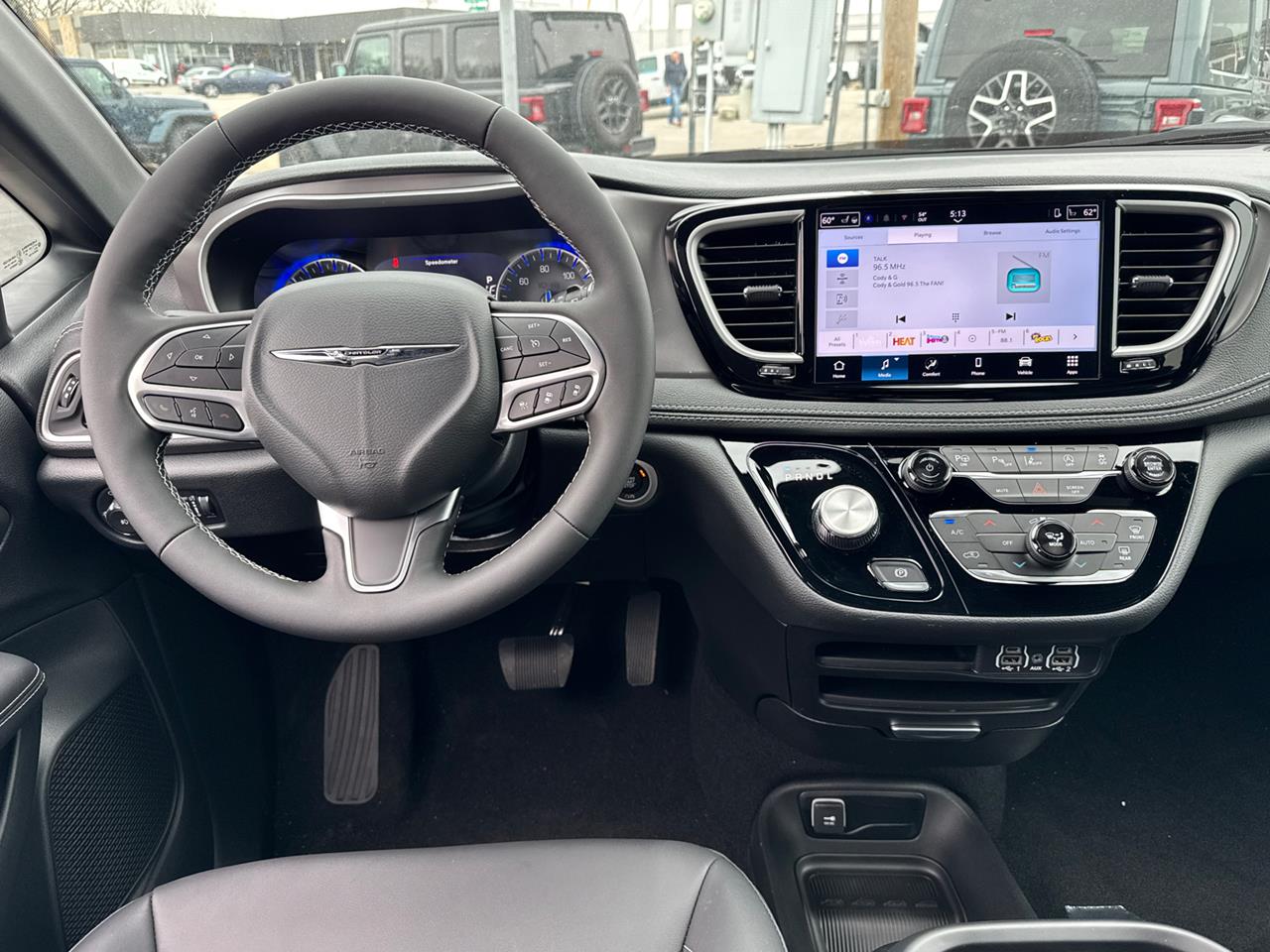 2025 Chrysler Pacifica