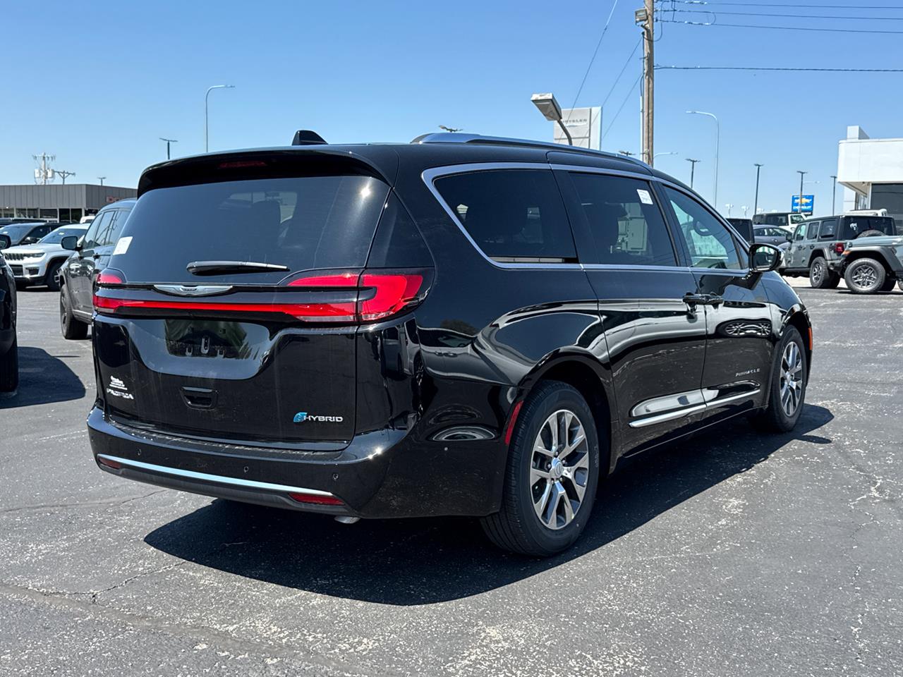 2025 Chrysler Pacifica