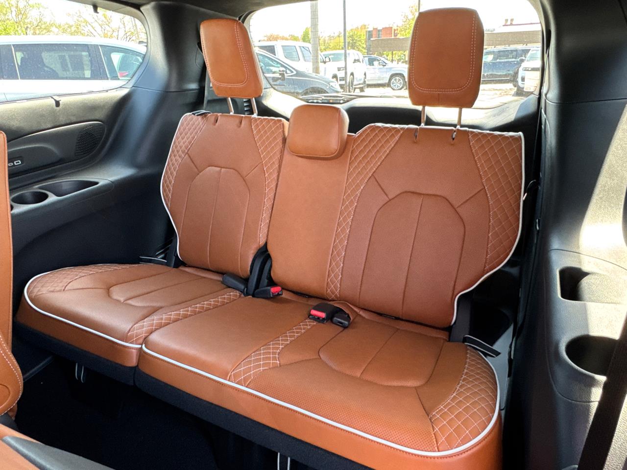 2025 Chrysler Pacifica