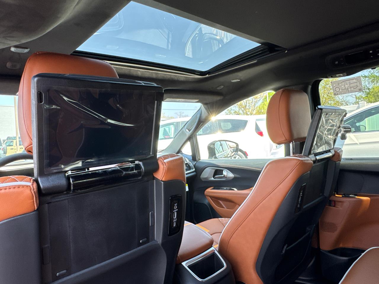 2025 Chrysler Pacifica