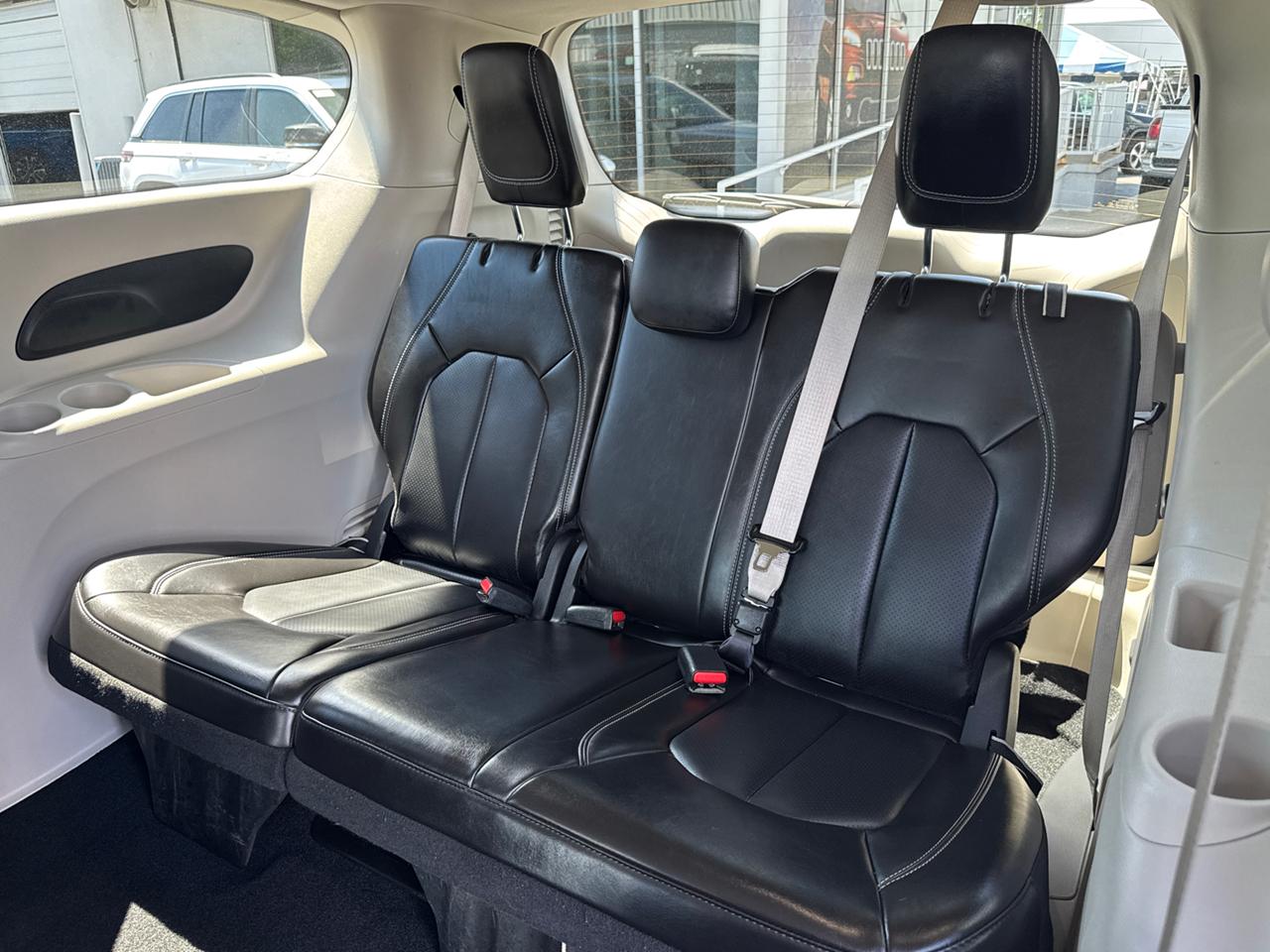 2024 Chrysler Pacifica