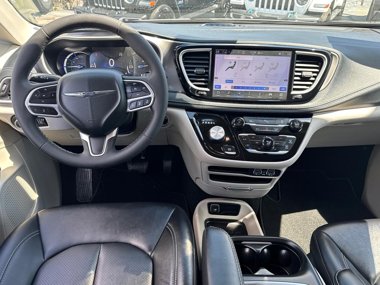2024 Chrysler Pacifica