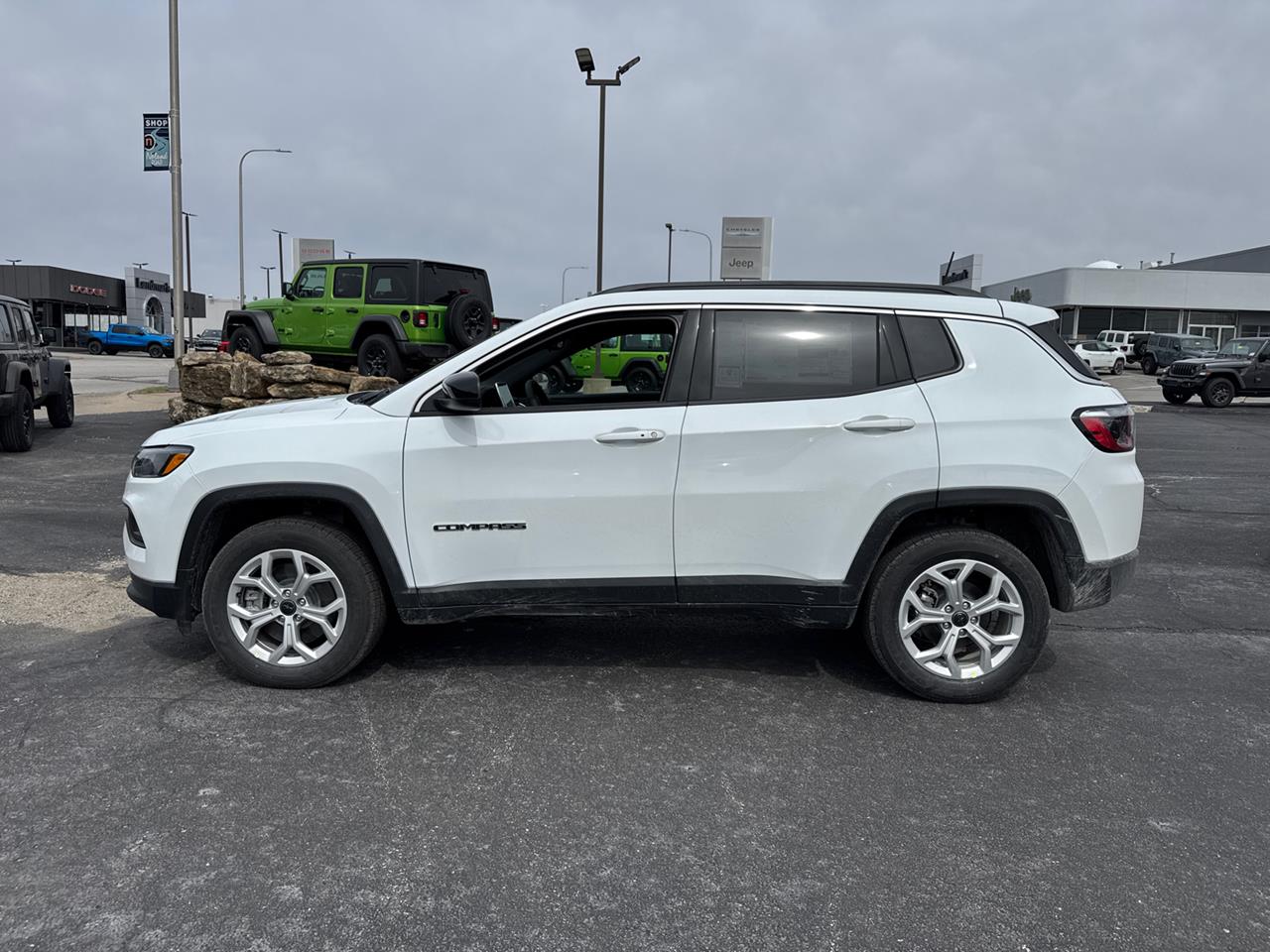 2025 Jeep Compass