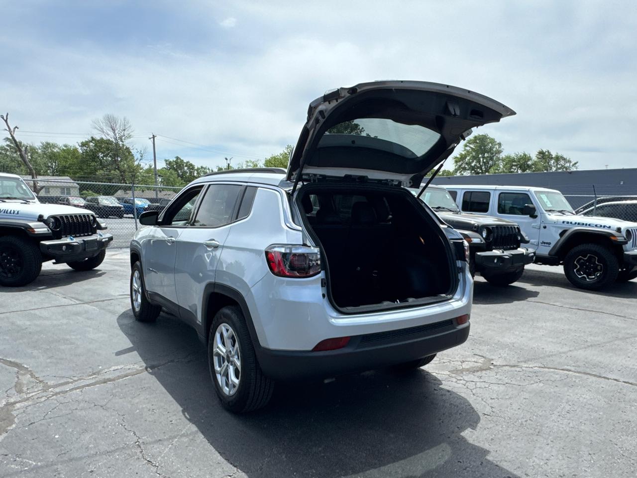 2025 Jeep Compass